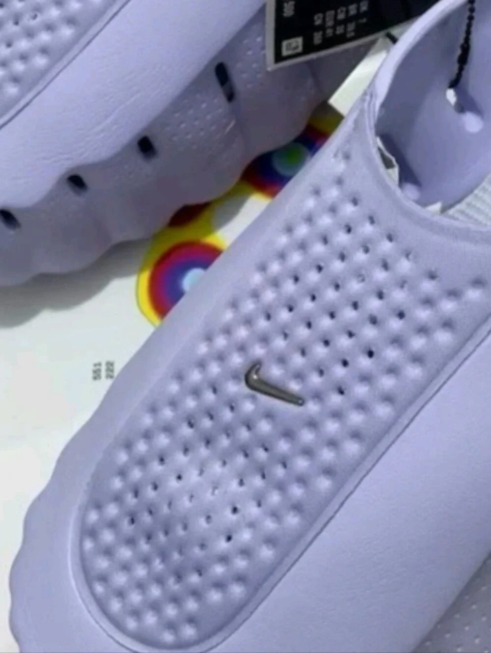 Purple Sandals Nike Mind 001